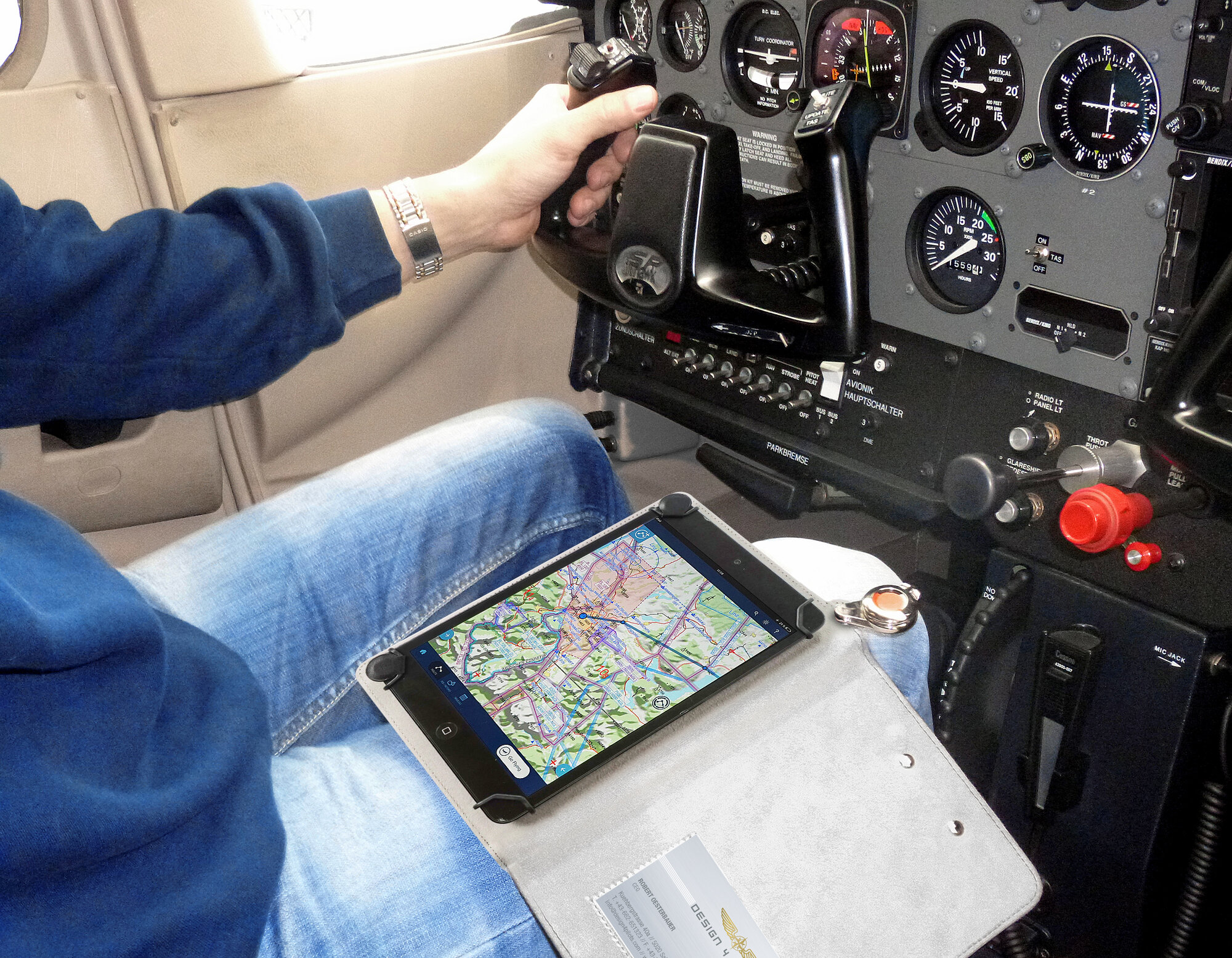 DESIGN 4 PILOTS :: Perfect Solutions for Pilot Accessories